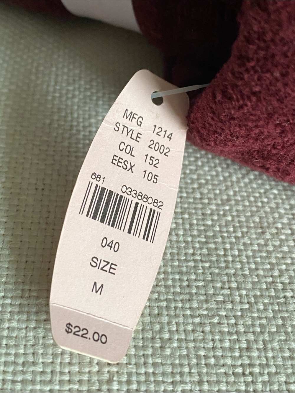 Victoria's Secret Women’s Plush Platform Slippers- Burgundy Size Medium - Picture 3 of 8